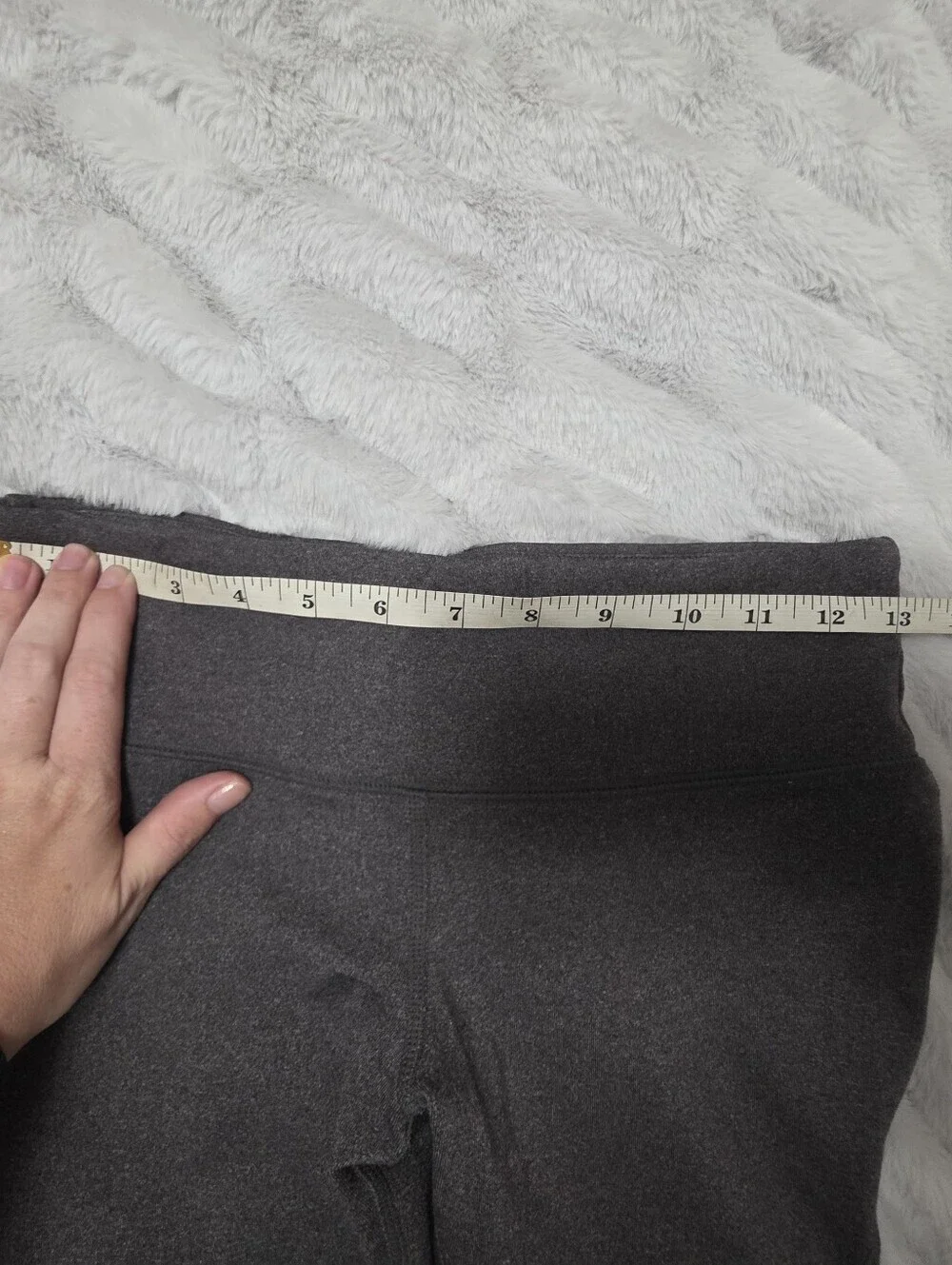 ALO Yoga Coast Stirrup Womens Leggings Size XS Black/gray